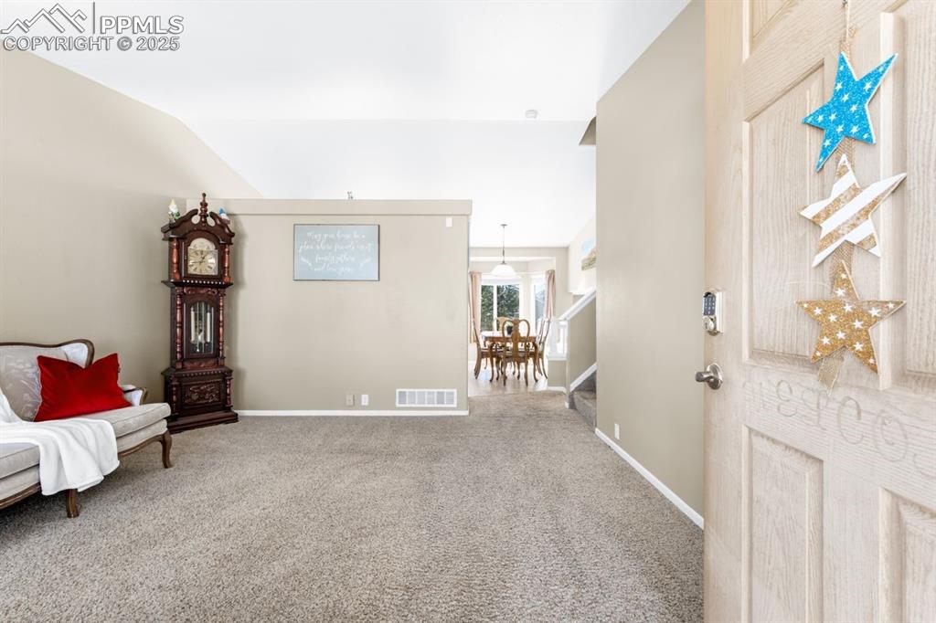 Image 3 of 22: Sitting Room