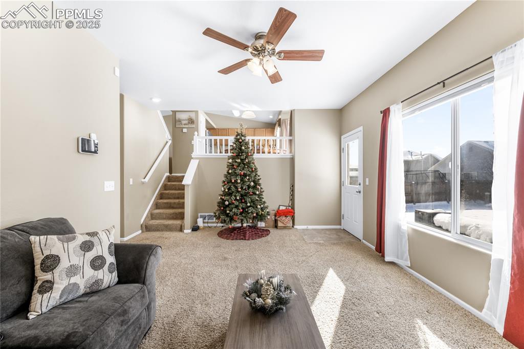 Image 8 of 22: Living Room