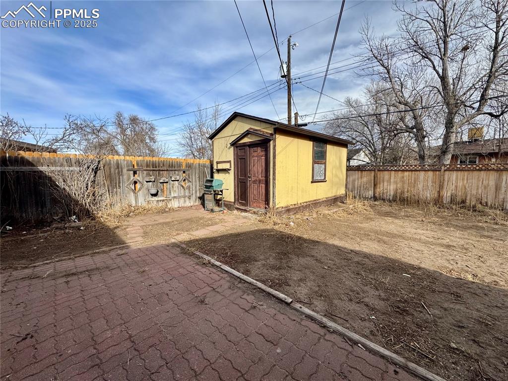 Image 45 of 50: Out Buildings