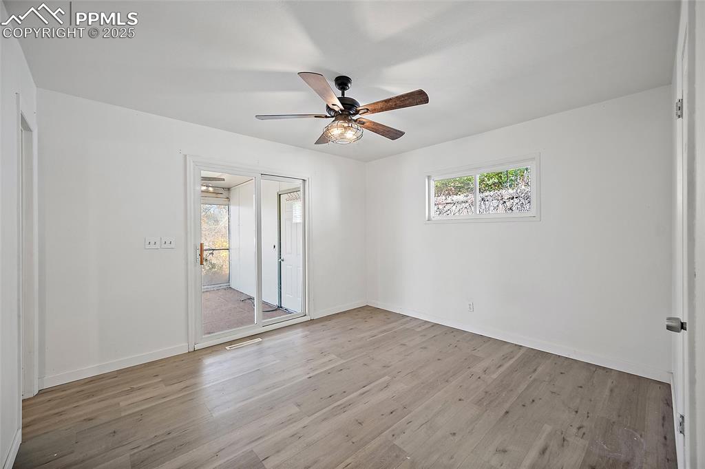 Image 5 of 33: Master Bedroom