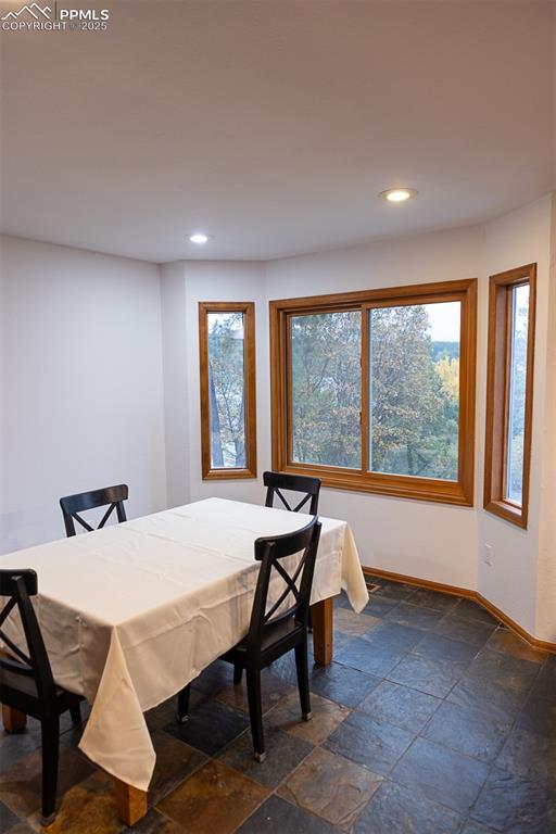 Image 19 of 47: Breakfast nook in between the kitchen and laundry area.