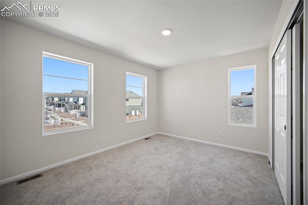 Image 30 of 44: Bedroom