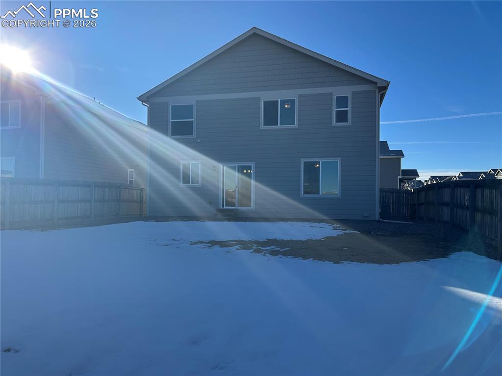 Image 2 of 15: Back of Structure