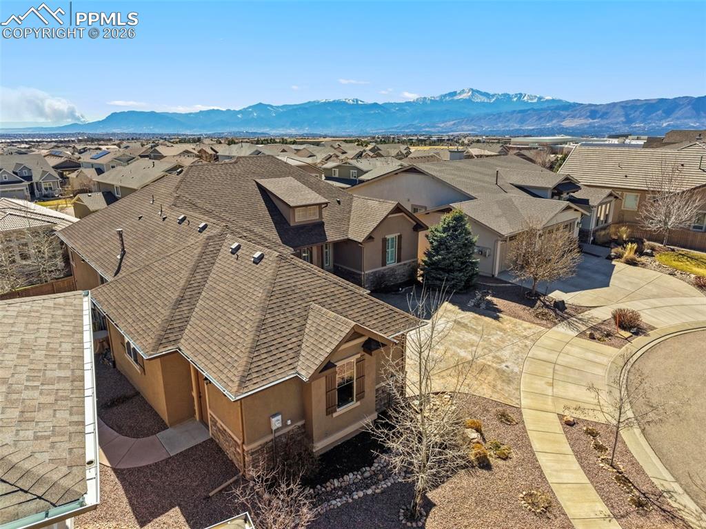 Image 3 of 50: Pikes Peak view



