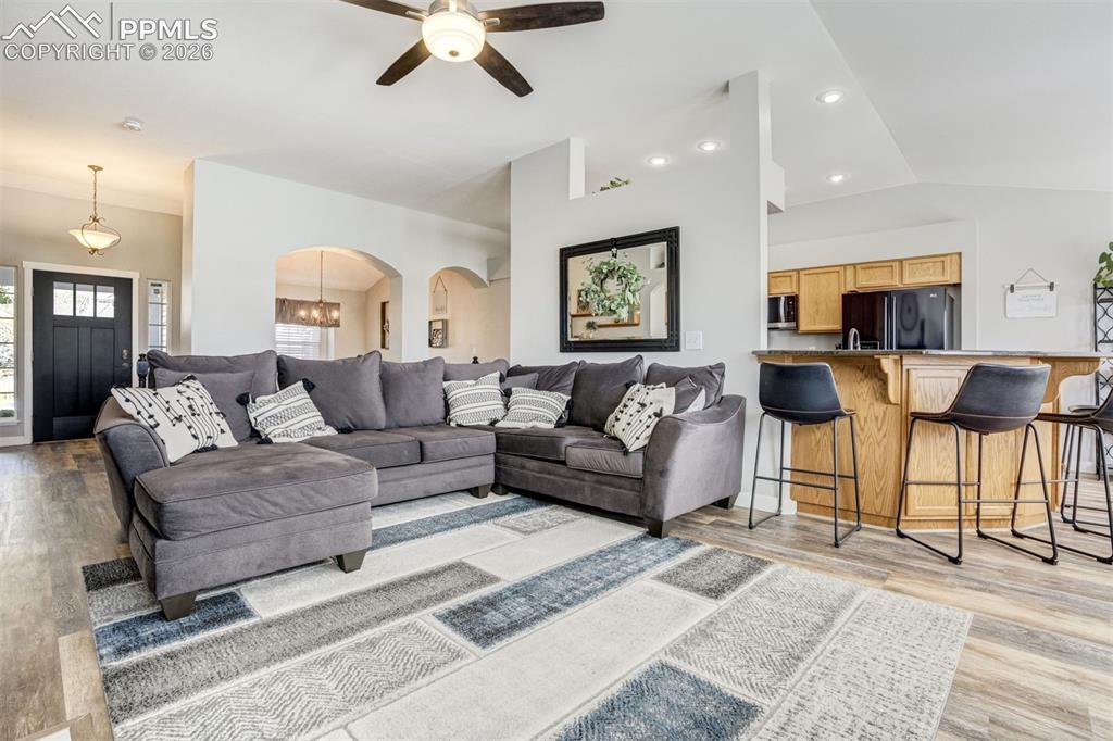 Image 15 of 49: Living Room