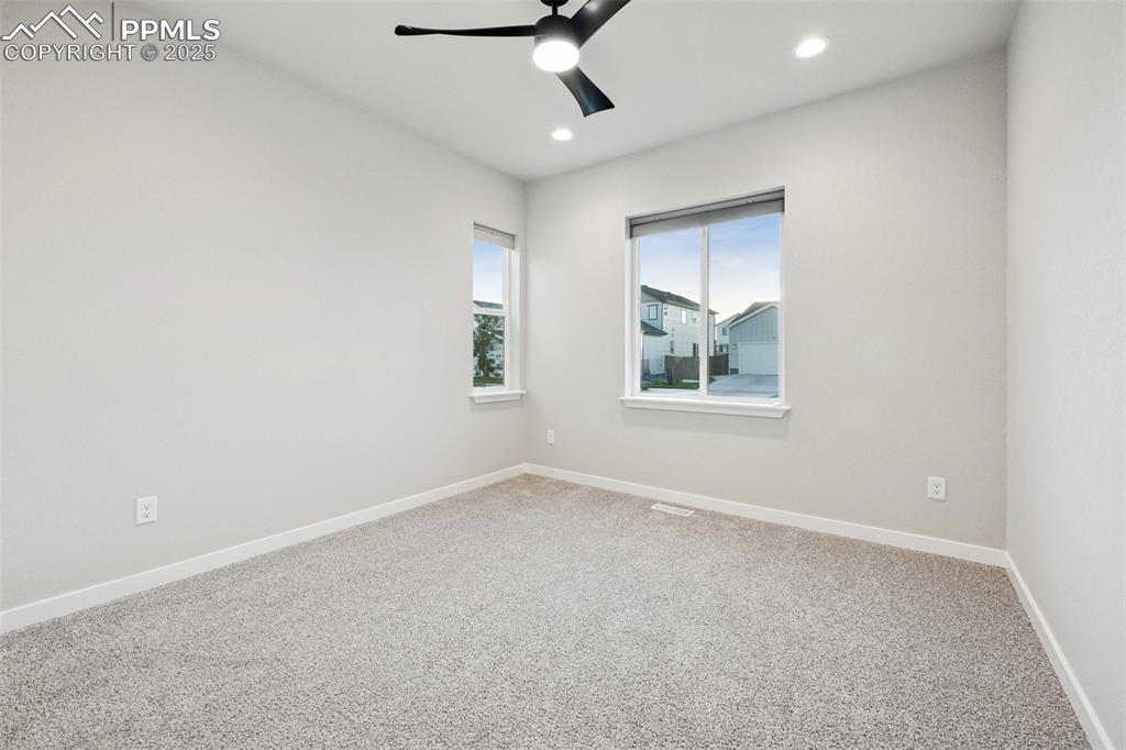 Image 21 of 35: Second bedroom with en-suite 