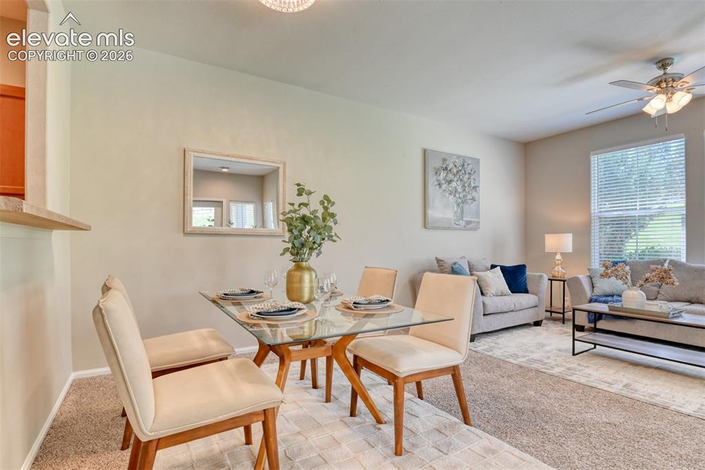 Image 14 of 44: Dining Area