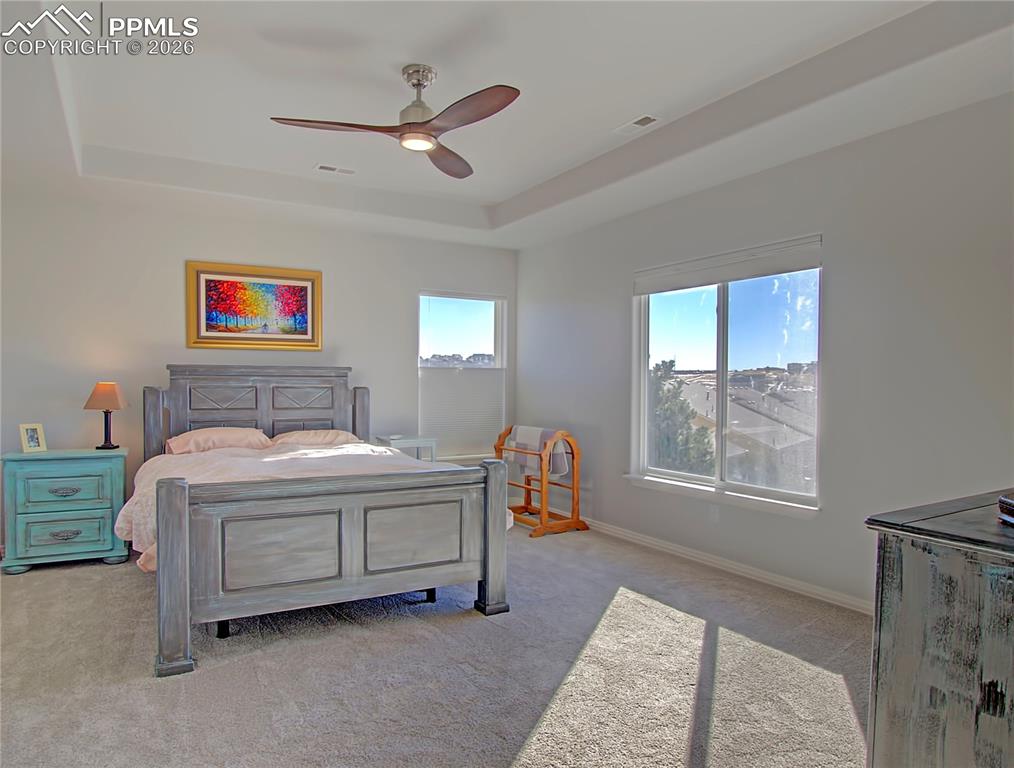 Image 29 of 43: Bedroom