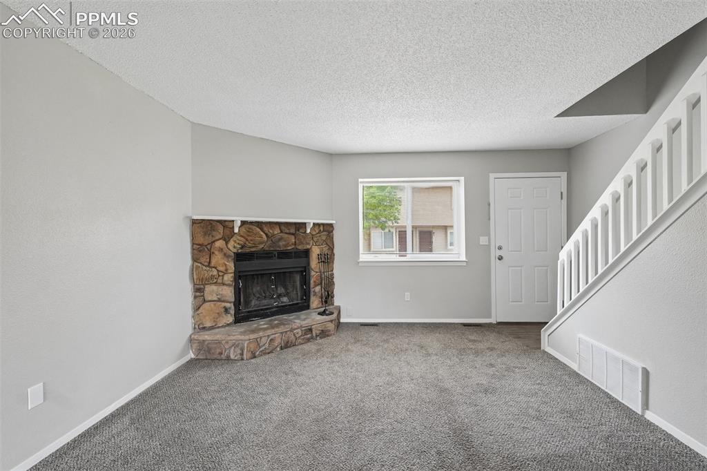 Image 12 of 36: Living Room