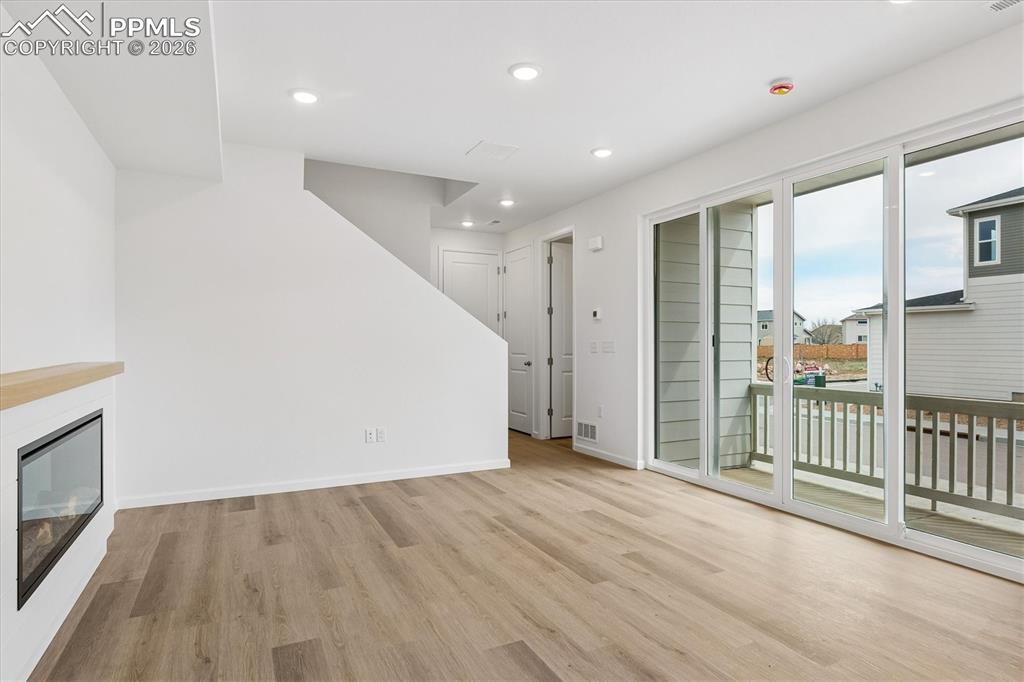 Image 5 of 20: No Description Available