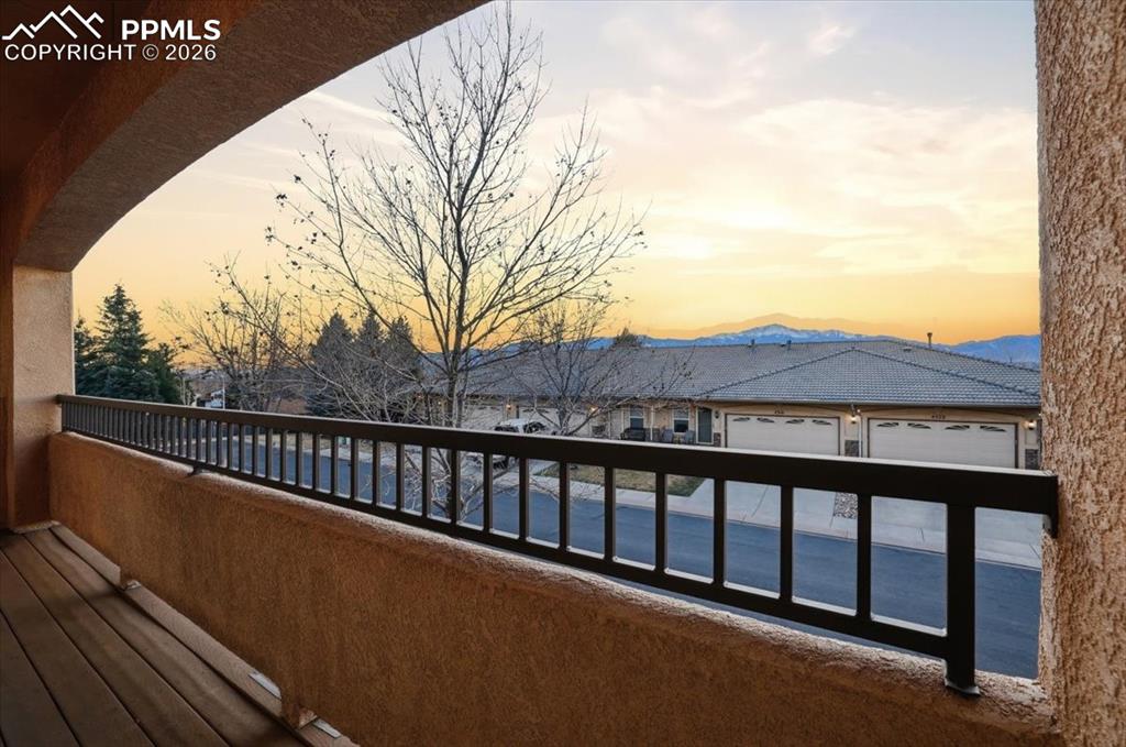 Image 12 of 32: Balcony