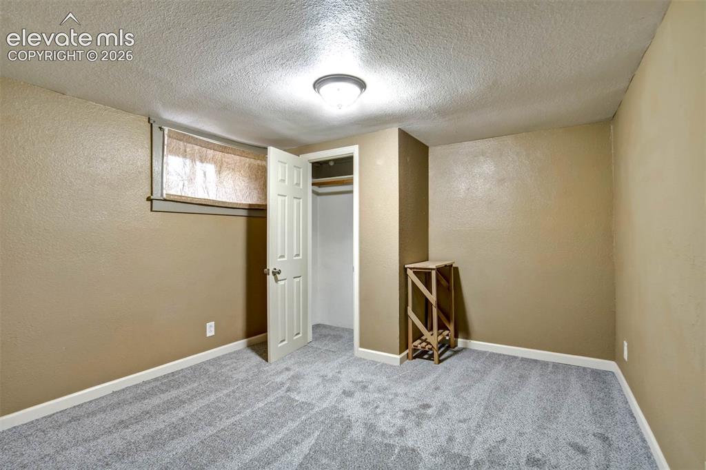 Image 19 of 37: Bedroom