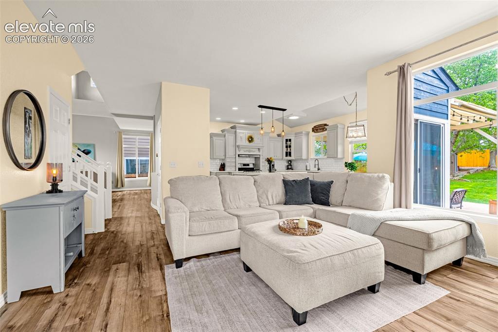 Image 11 of 50: Living Room