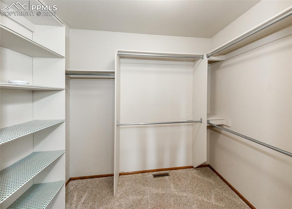 Image 18 of 41: Closet