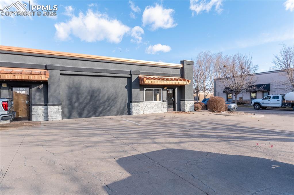 Image 9 of 24: Front of Structure