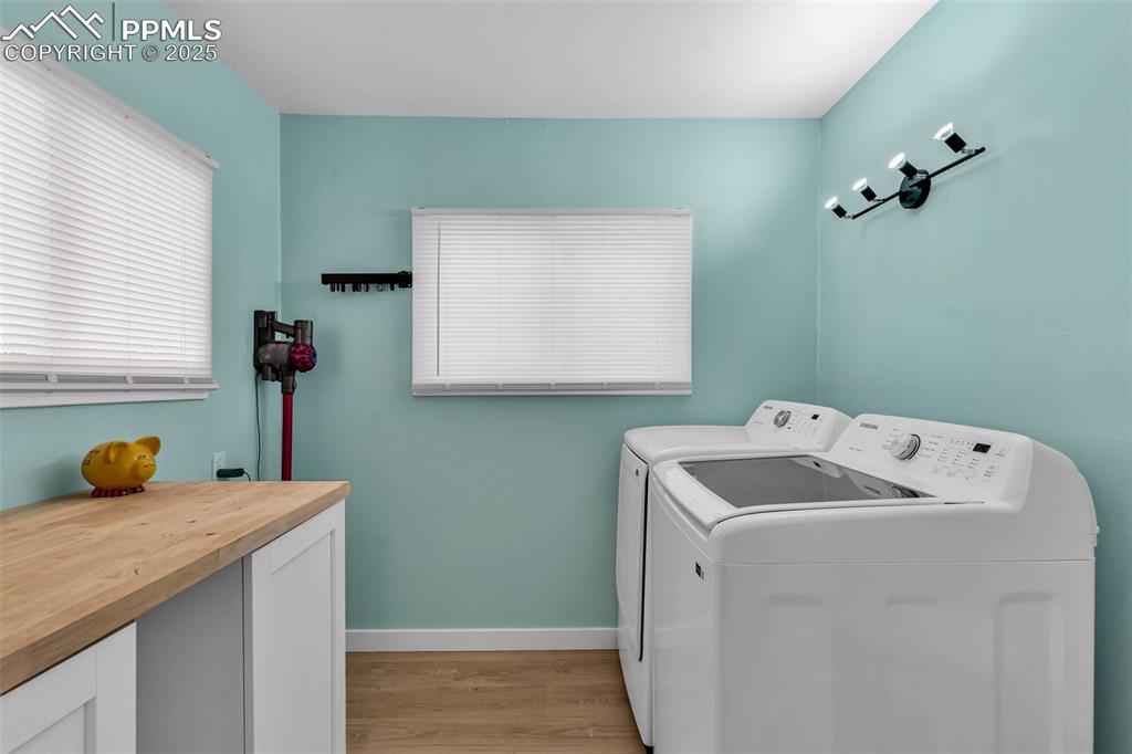 Image 30 of 46: Laundry