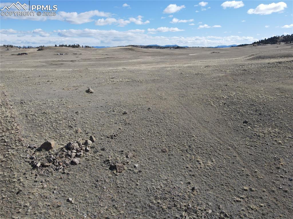 Image 7 of 10: Other