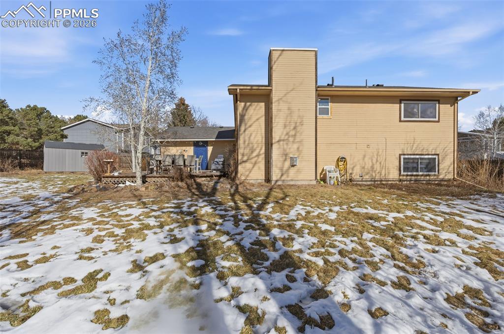 Image 42 of 42: Back of Structure