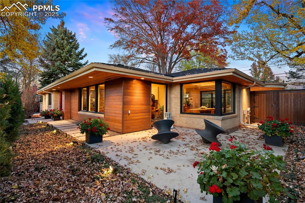 Caption: Front of Structure