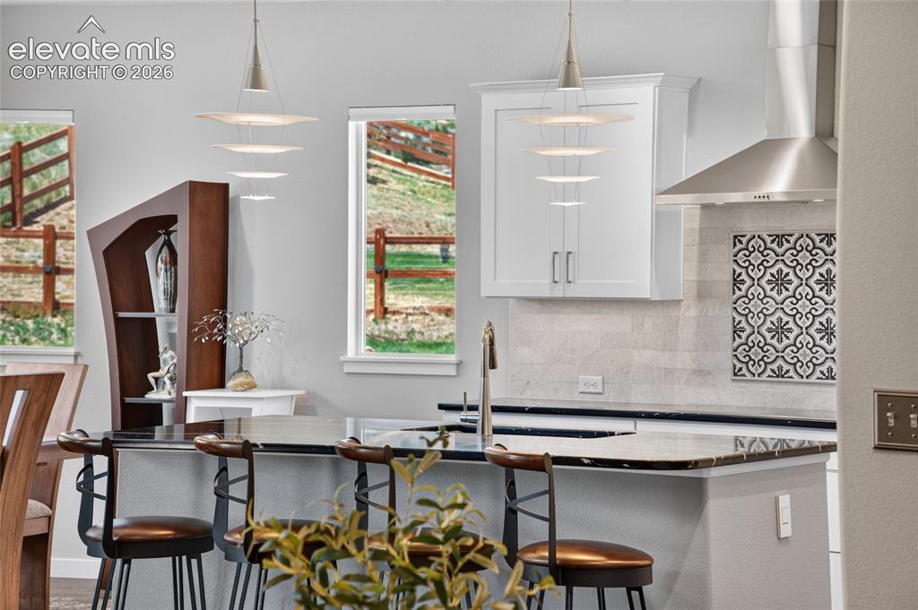 Image 6 of 34: Kitchen