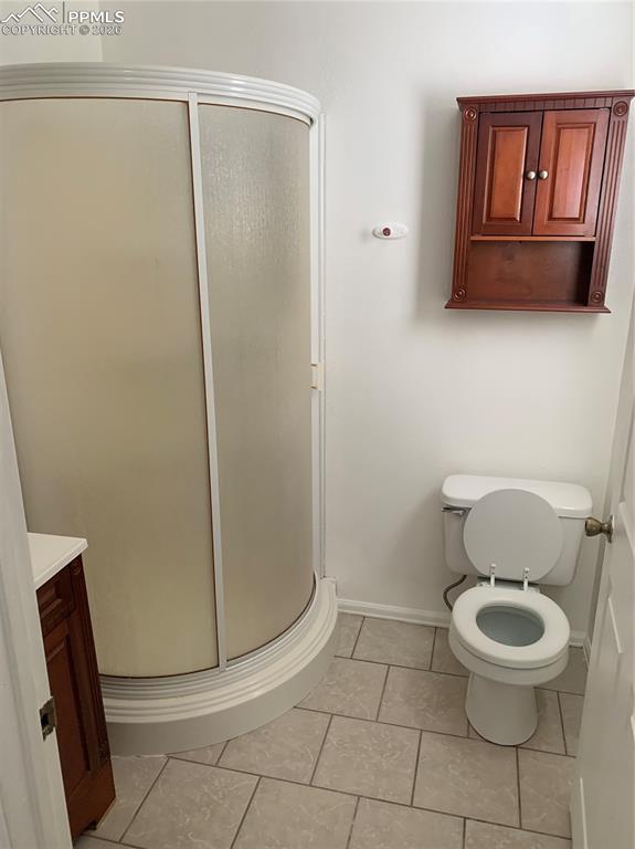 Image 20 of 24: Master Bathroom