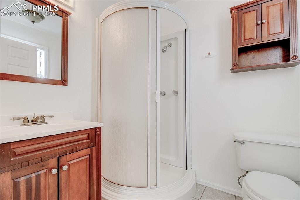 Image 41 of 46: Bathroom