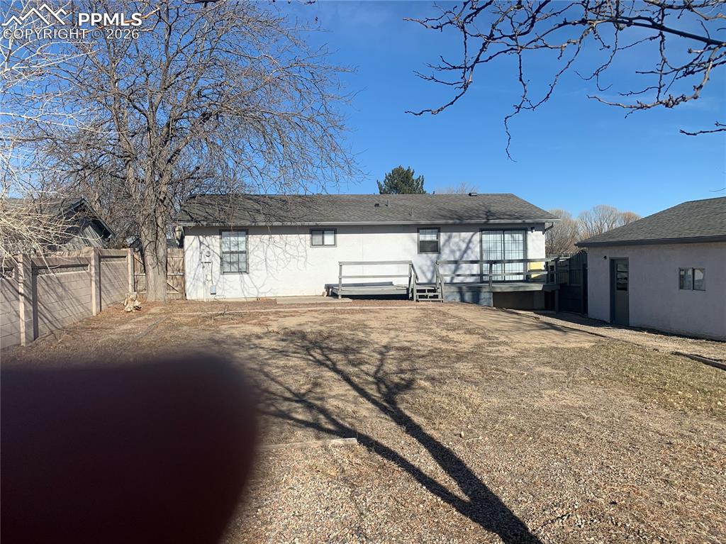 Image 7 of 24: Back of Structure