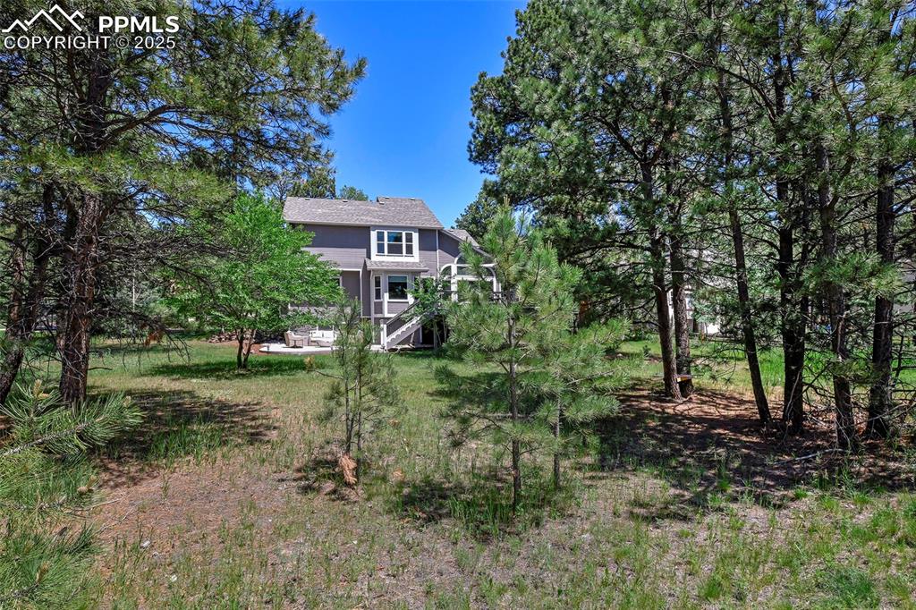 Image 40 of 47: View of yard