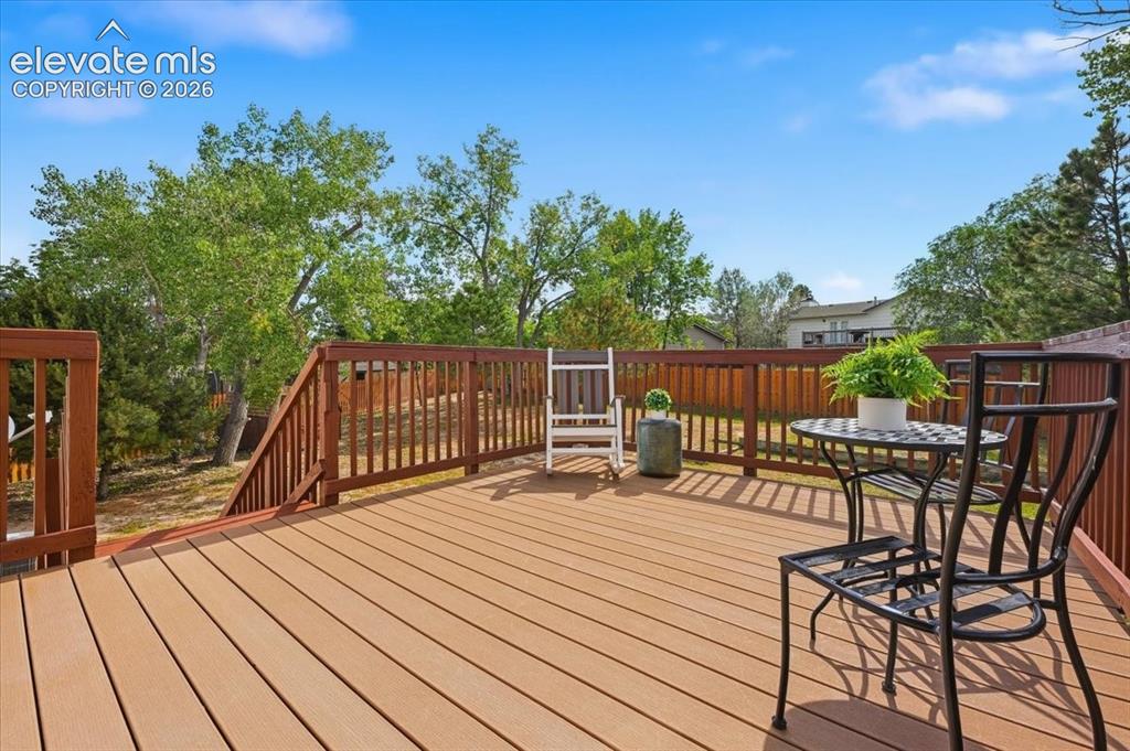 Image 27 of 32: Huge new deck for summer fun!