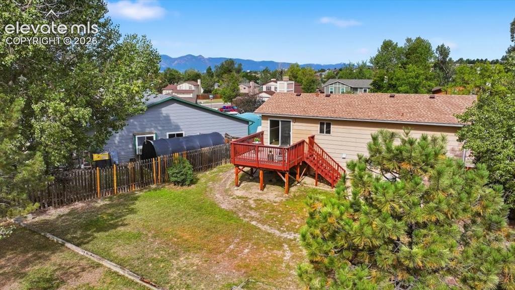Image 30 of 32: What a wonderful place to live!