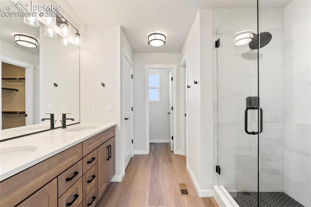 Image 34 of 37: Master Bathroom