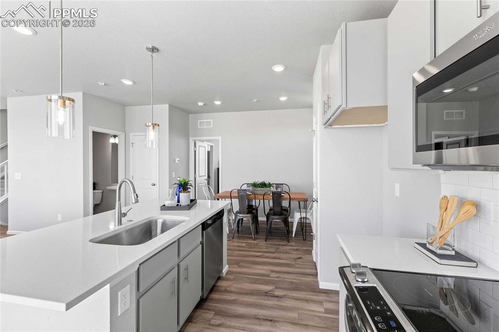 Image 13 of 26: Photos of a model home