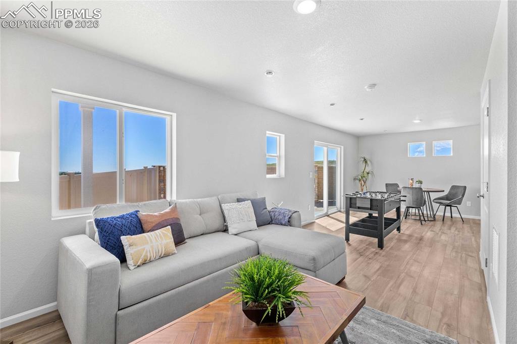Image 4 of 26: Photos of a model home