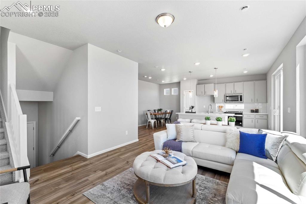 Image 8 of 26: Photos of a model home