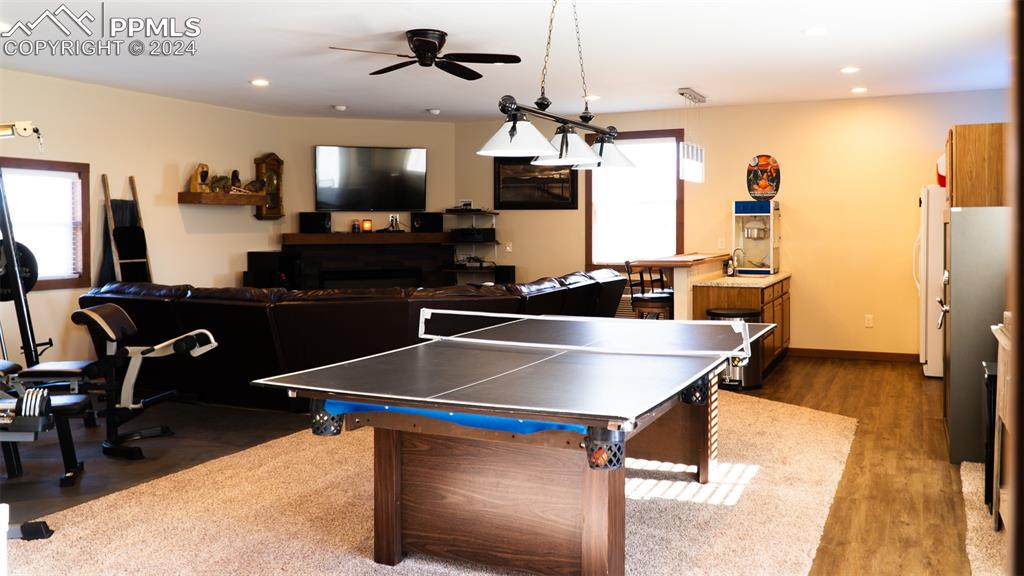 Image 18 of 30: Game Room