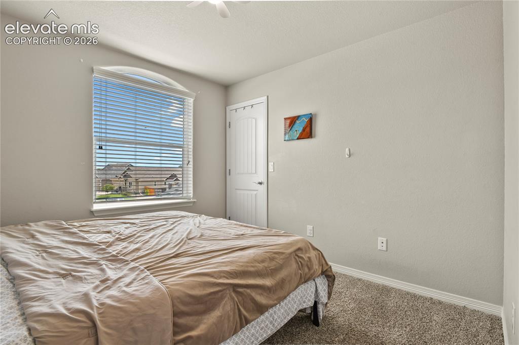 Image 22 of 29: Bedroom
