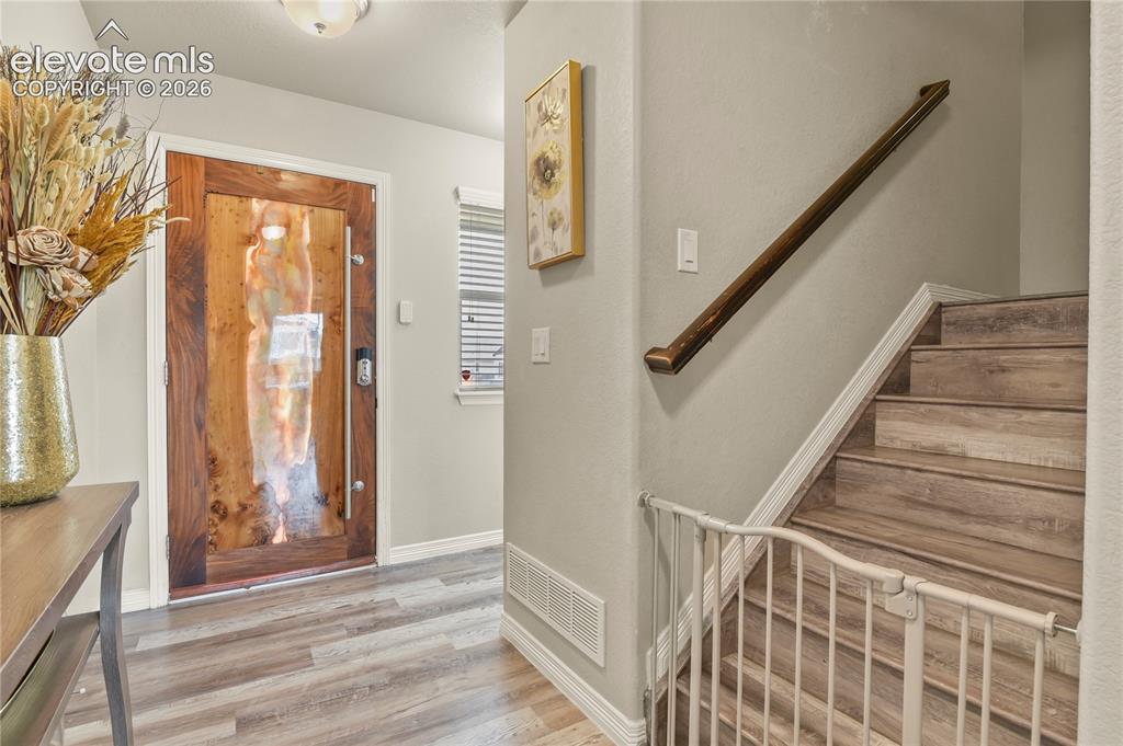 Image 6 of 29: Entry