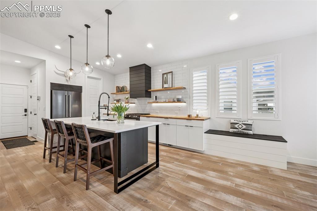 Image 11 of 44: Kitchen