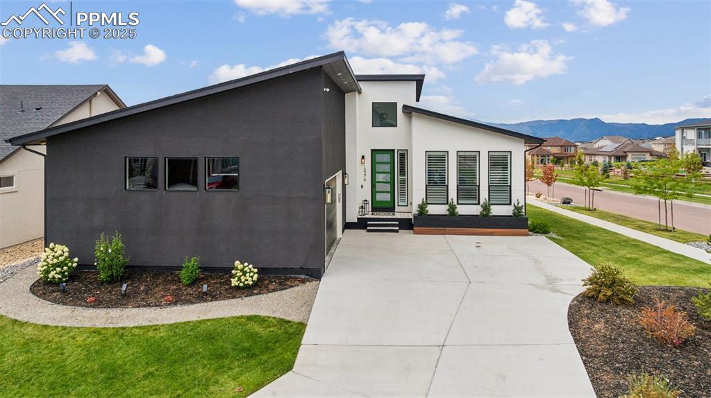 Image 43 of 44: Front of Structure