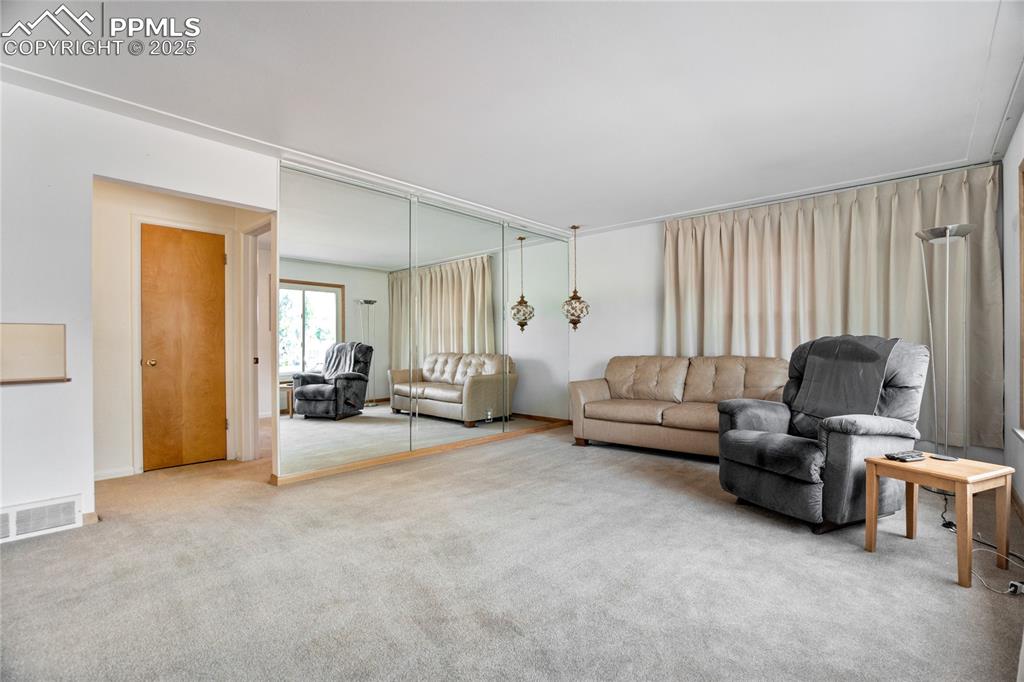 Image 10 of 50: Living Room