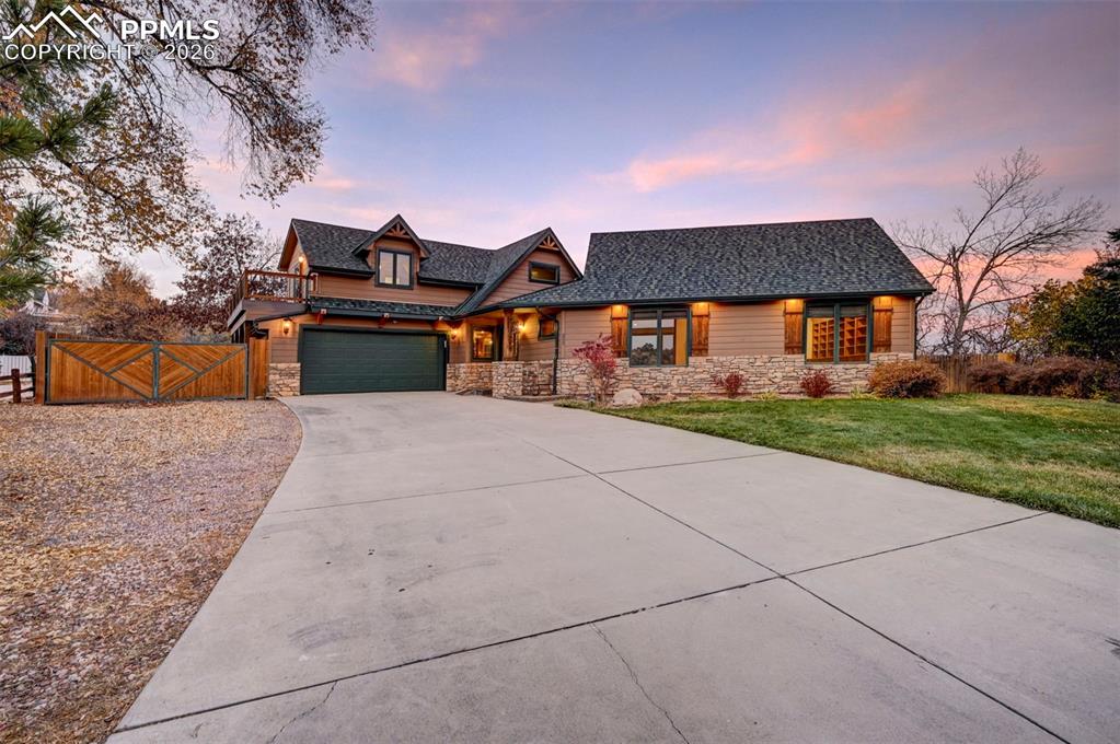 Image 1 of 50: Front of Structure