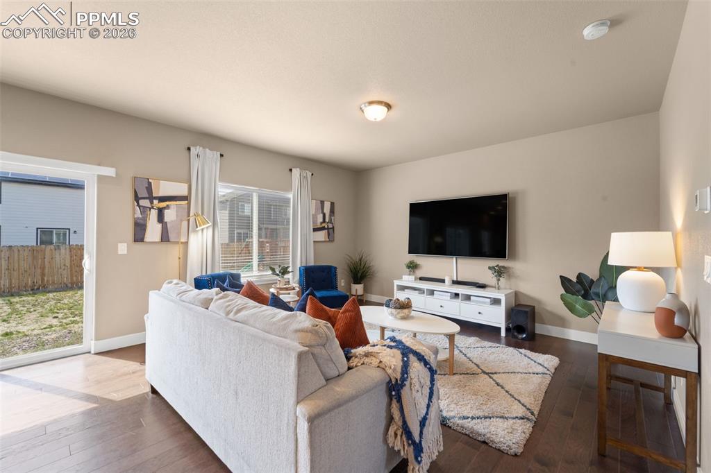 Image 16 of 43: Living Room