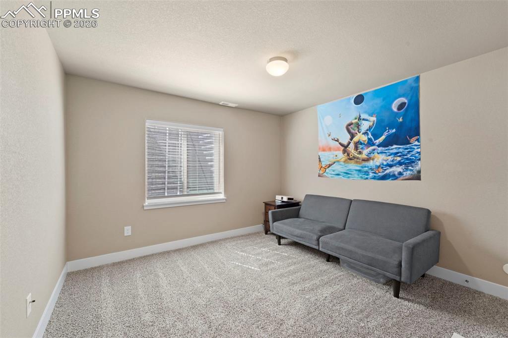 Image 35 of 43: Bedroom