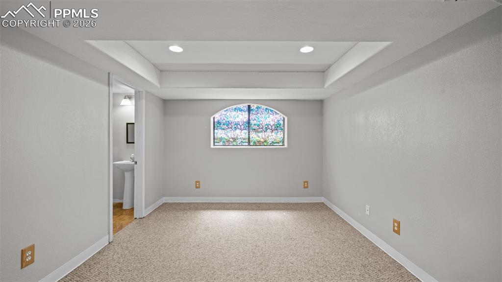 Image 21 of 35: Basement