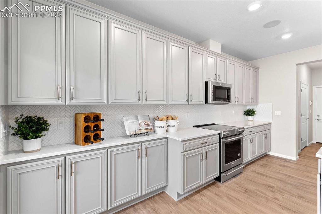 Image 12 of 24: Photos of model home