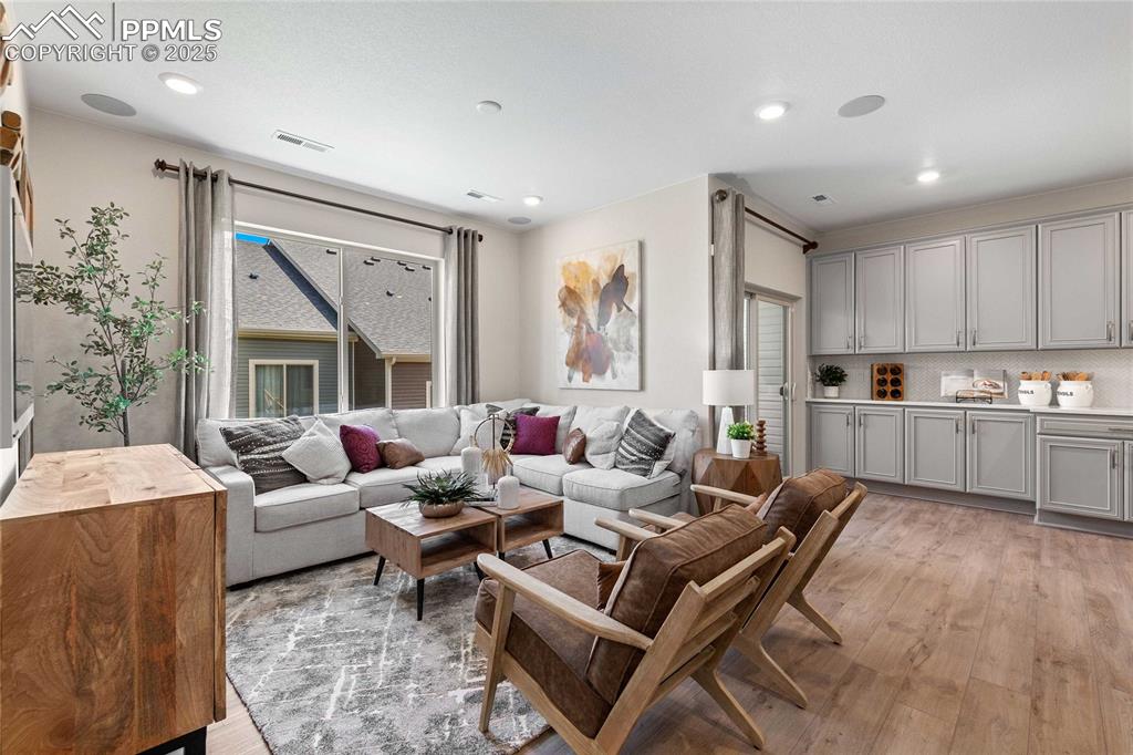 Image 8 of 24: Photos of model home