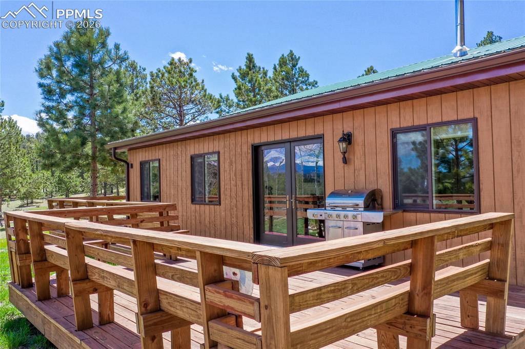 Image 9 of 33: Maybe we will prep a little BBQ while you enjoy the pristine mountain air!