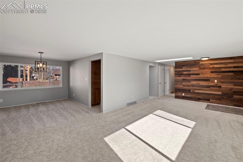 Image 6 of 40: Living Room