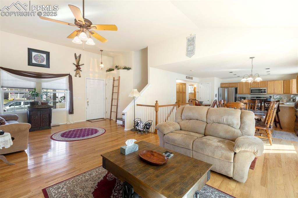 Image 7 of 35: Living Room