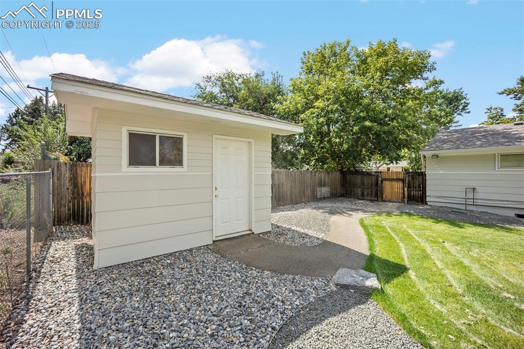 Image 40 of 50: Out Buildings